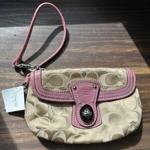 Coach Legacy Signature Khaki Rose Canvas Leather Flap Turnlock Wristlet Y2K NEW